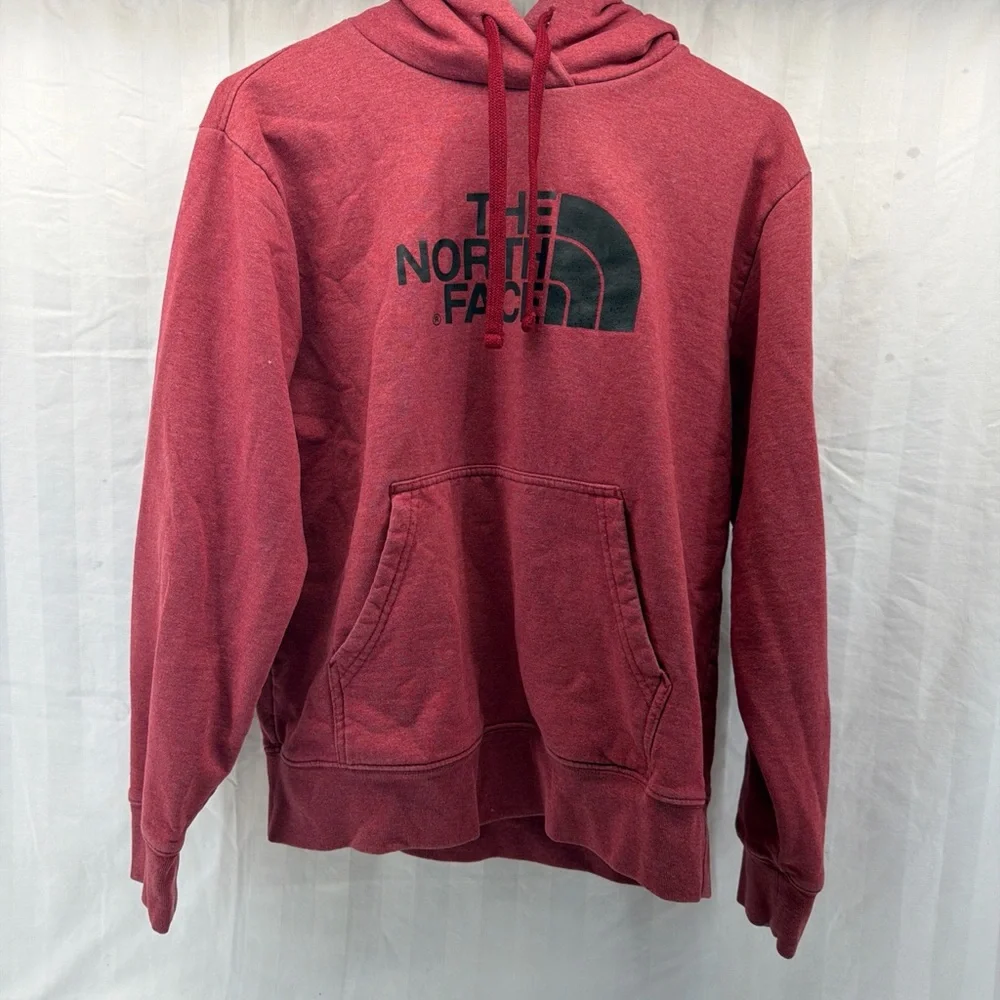 The North Face Men's‎ Burgundy Hoodie